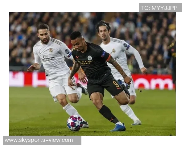 中超盛宴皇马狂胜尤文图斯五球大捷战术解析引发全场热议