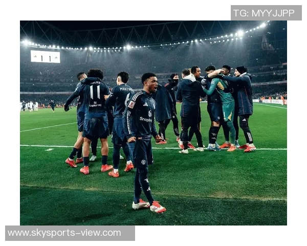 足总杯阿森纳与那不勒斯战平乌龙球引发全场争议与热议