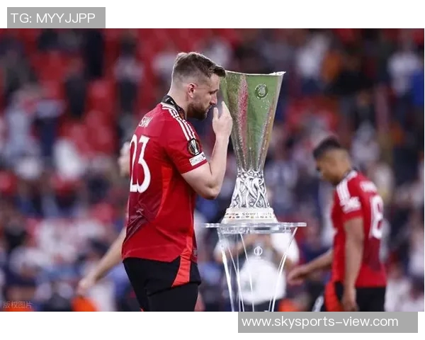 欧联杯冷门AC米兰轻取阿森纳乌龙球成比赛转折点引发全场欢呼