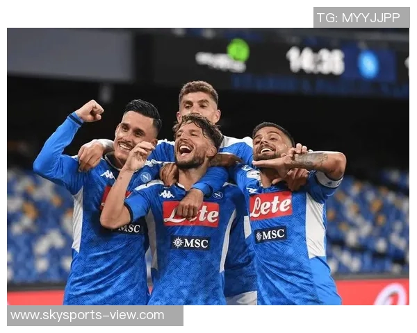 德甲精彩对决那不勒斯大胜巴黎圣日耳曼红牌事件引发全场热议 德甲精彩对决那不勒斯大胜巴黎圣日耳曼红牌事件引发全场热议