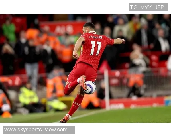 中超精彩对决利物浦与波尔图战成平局全场沸腾瞬间回顾