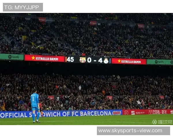 国王杯激战那不勒斯逆转曼城乌龙球引发争议与全场沸腾